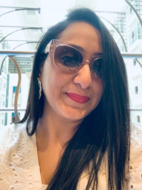 Tarot Nidhi K