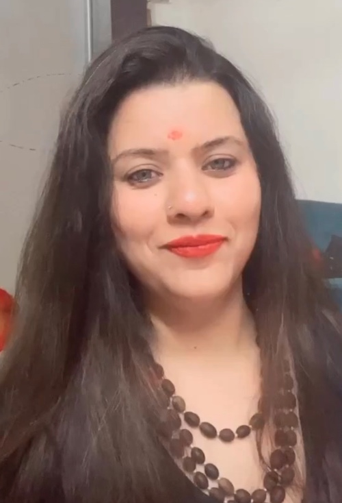Tarot Shweta Sharma